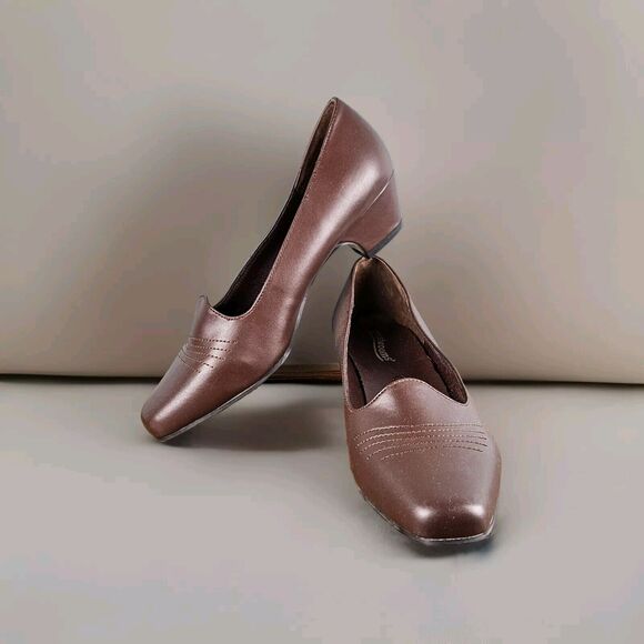 Mushrooms 7.5 Heel Slip On‎ Brown Pumps Shoes Faux Leather Vtg 80s - Picture 1 of 11